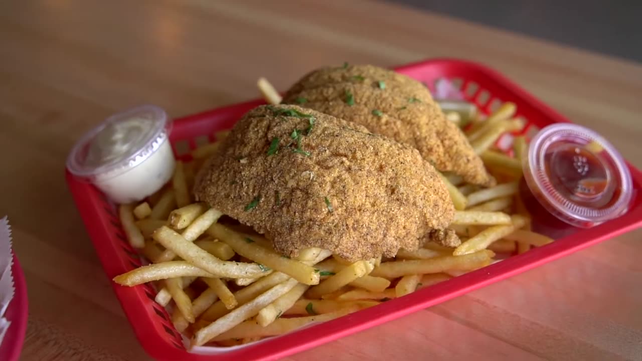 Visit Pearland Spotlights Boiling Dragon